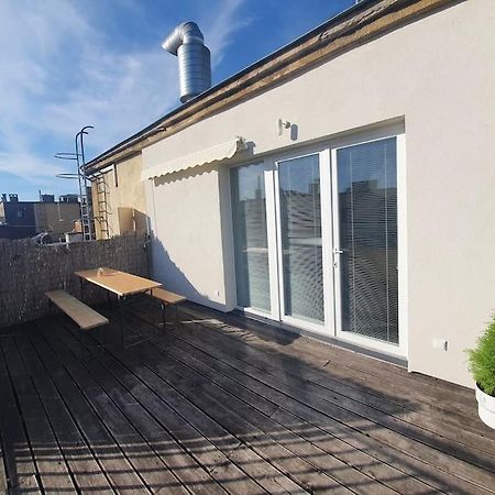 בודפשט Beauty On The Rooftop With Ac And Rooftop Terrace מראה חיצוני תמונה